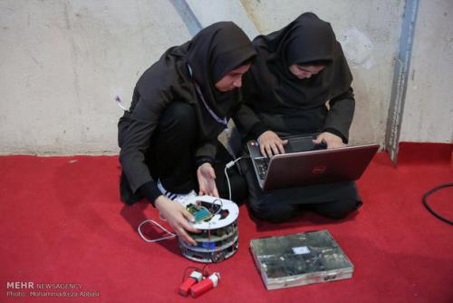 شروع مسابقات ربوکاپ آزاد ایران