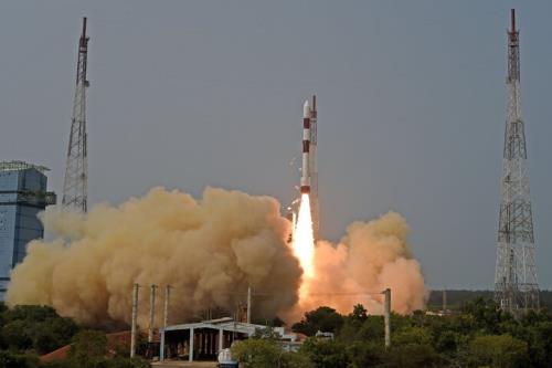 هند ماهواره های سنگاپوری را به فضا برد