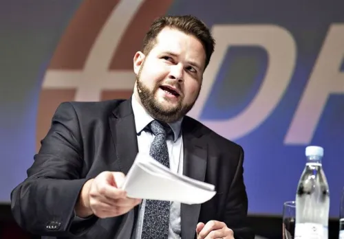 هشدارهای شدید نماینده پارلمان دانمارک مقابل آمریکا